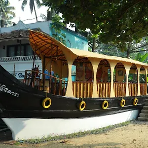 https://relax-beach-inn.kerala-hotels.net